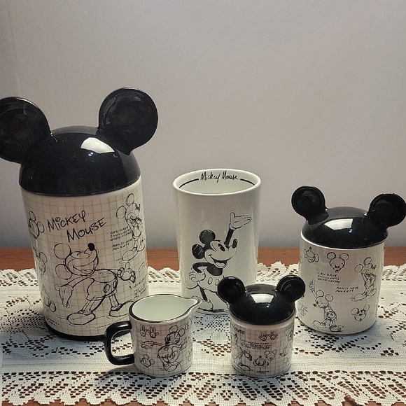 Disney Other - Disney Black and White Mickey Mouse Kitchen Set.